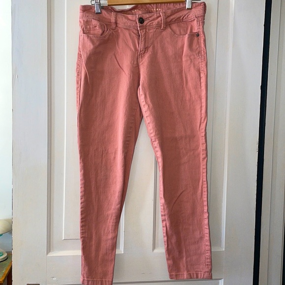 Lauren Conrad | Pink Rose Jeans•8